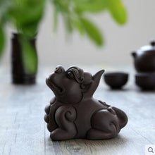 Load image into Gallery viewer, Creative Tea Pet Ornaments Zisha Tea Pet Golden Toad Tea Set Accessories Tea Art Small Monk Figure Ornaments
