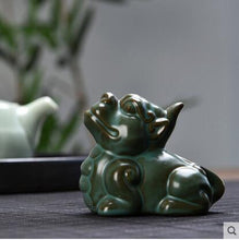 Load image into Gallery viewer, Creative Tea Pet Ornaments Zisha Tea Pet Golden Toad Tea Set Accessories Tea Art Small Monk Figure Ornaments
